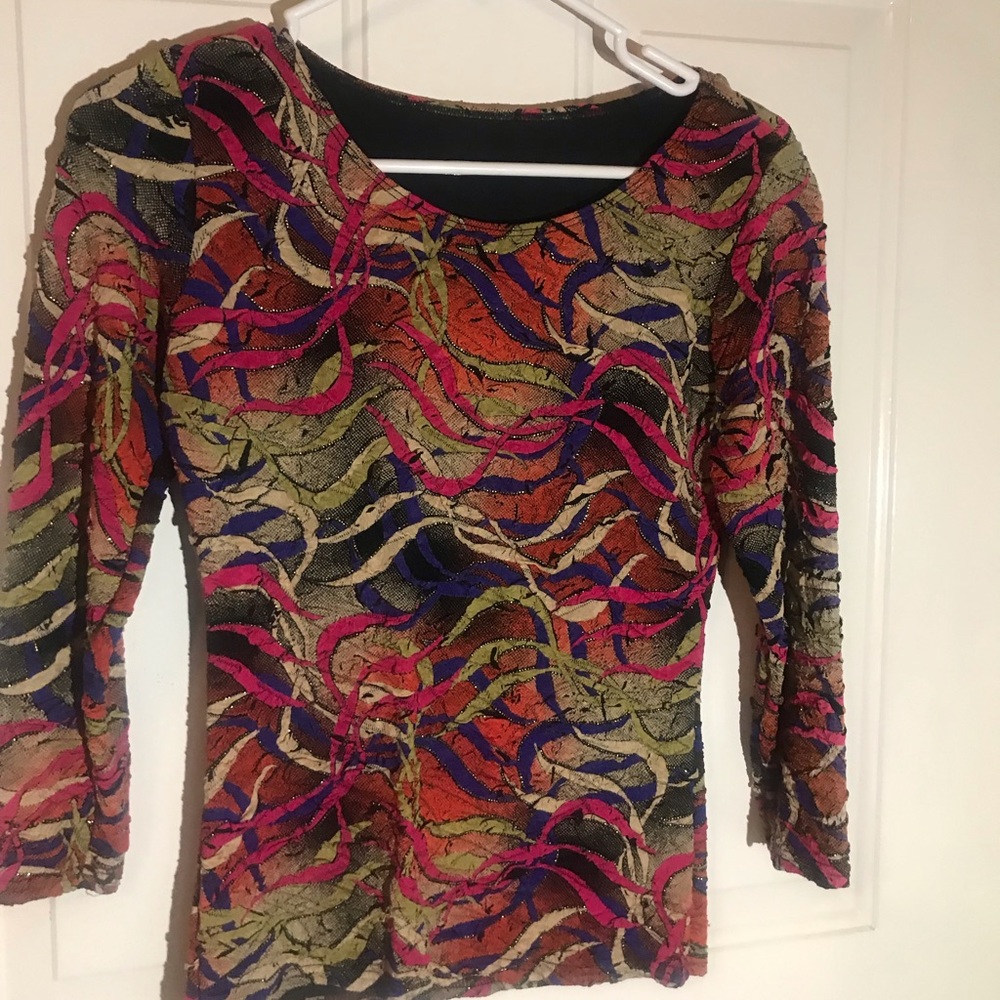Gorgeous Stretch shirt. 3/4 sleeves.